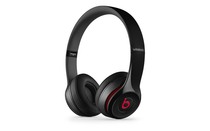 Beats-by-Dre-Solo2-wireless-full-shot