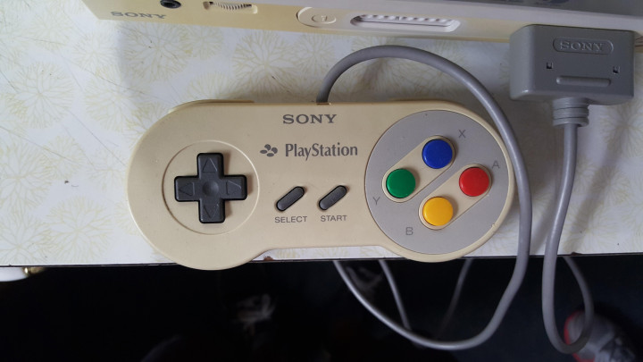 SNES-PlayStation-Prototype-Controller